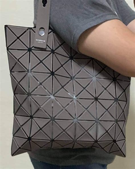 bao bao bag original vs fake